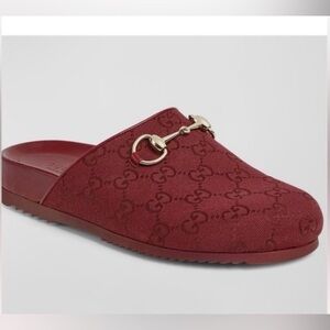 Gucci (sol) Monogram canvas mules
***AUTHENTIC***